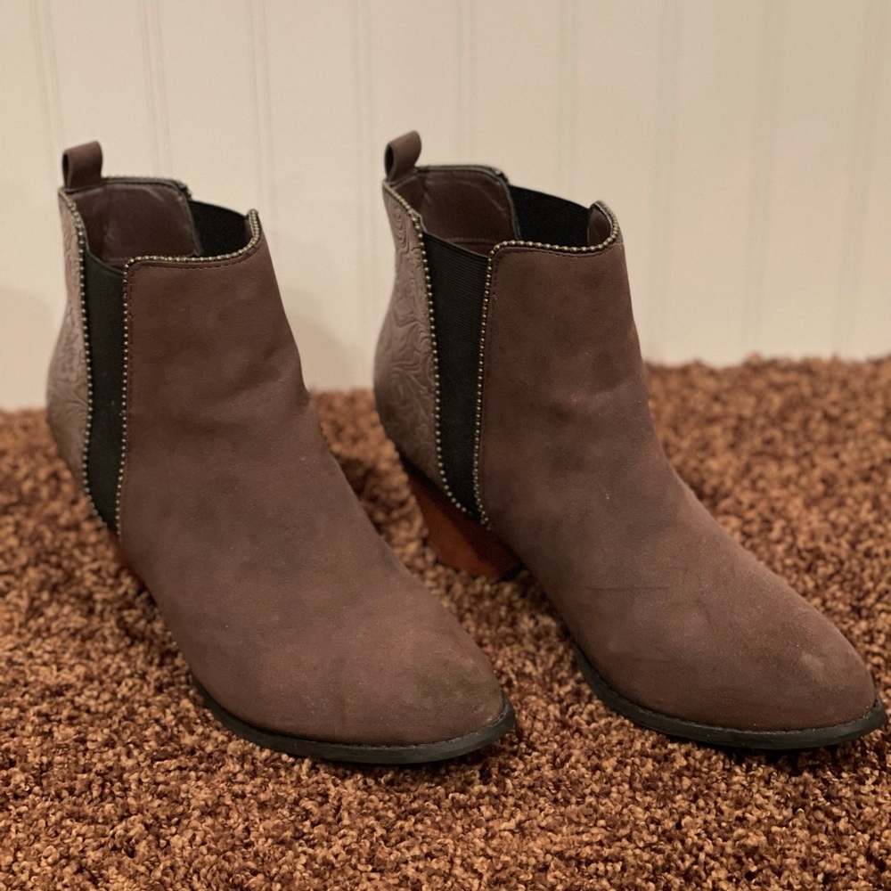 Women’s Boots